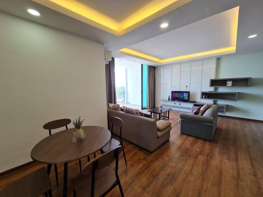 Apartament Lovely Vivamall City View With 2 Card Lv10 Kuching Zewnętrze zdjęcie