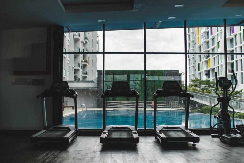 Apartament Lovely Vivamall City View With 2 Card Lv10 Kuching Zewnętrze zdjęcie