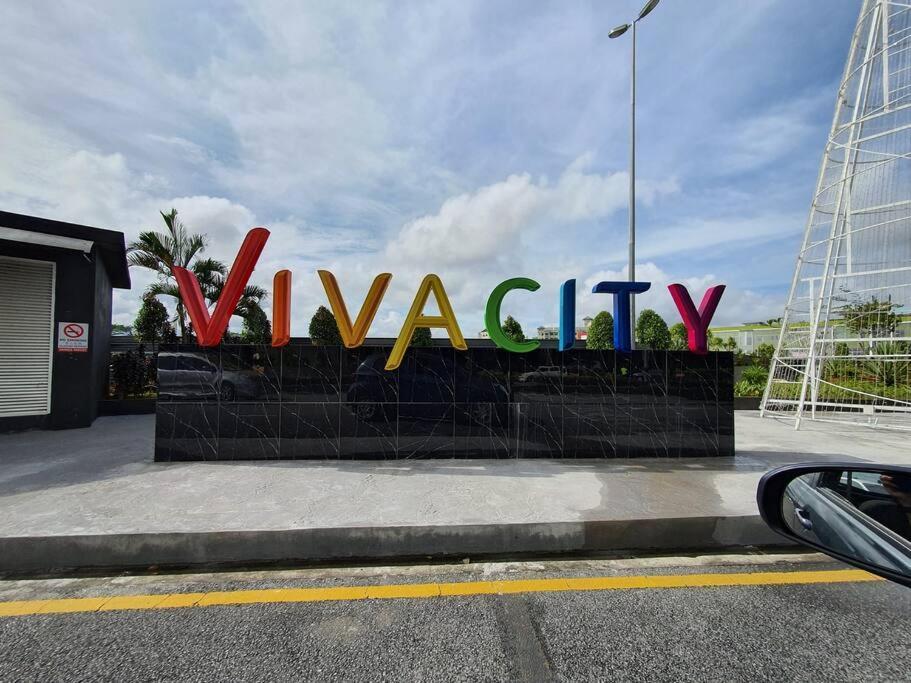 Apartament Lovely Vivamall City View With 2 Card Lv10 Kuching Zewnętrze zdjęcie